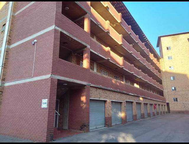 3 BEDROOM APARTMENT FOR SALE IN ZWARTKOP